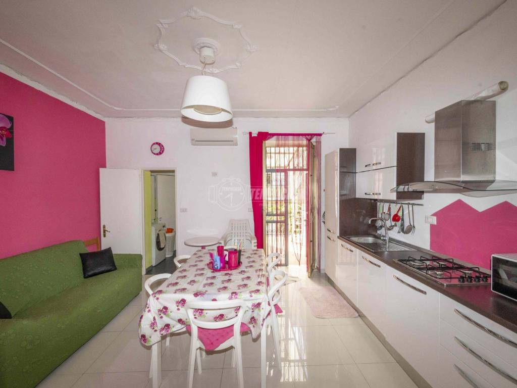casa indipendente in vendita a Messina in zona Contesse