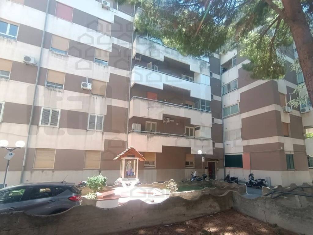 appartamento in vendita a Messina in zona Camaro