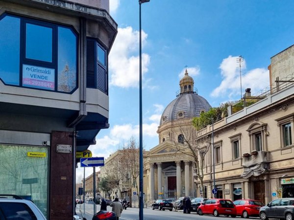 appartamento in vendita a Messina in zona Centro Storico