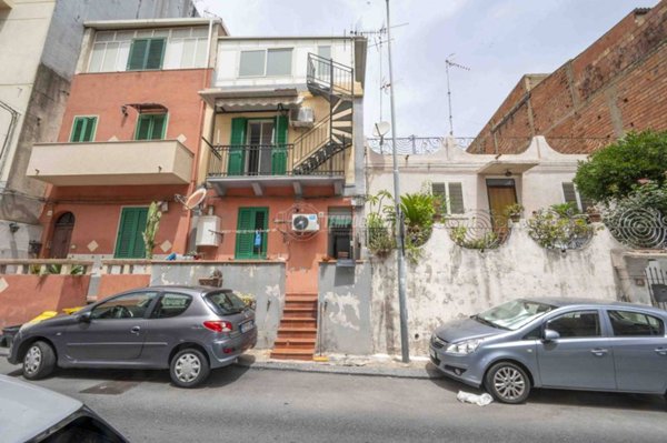 casa indipendente in vendita a Messina in zona Camaro