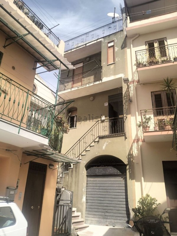 casa indipendente in vendita a Messina in zona Contesse