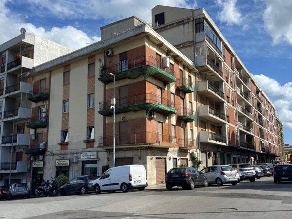 appartamento in vendita a Messina in zona Centro Storico