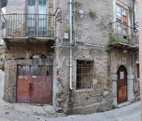 casale in vendita a Messina in zona Santa Margherita