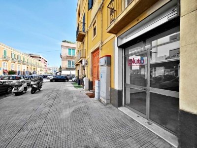 negozio in vendita a Messina in zona Centro Storico