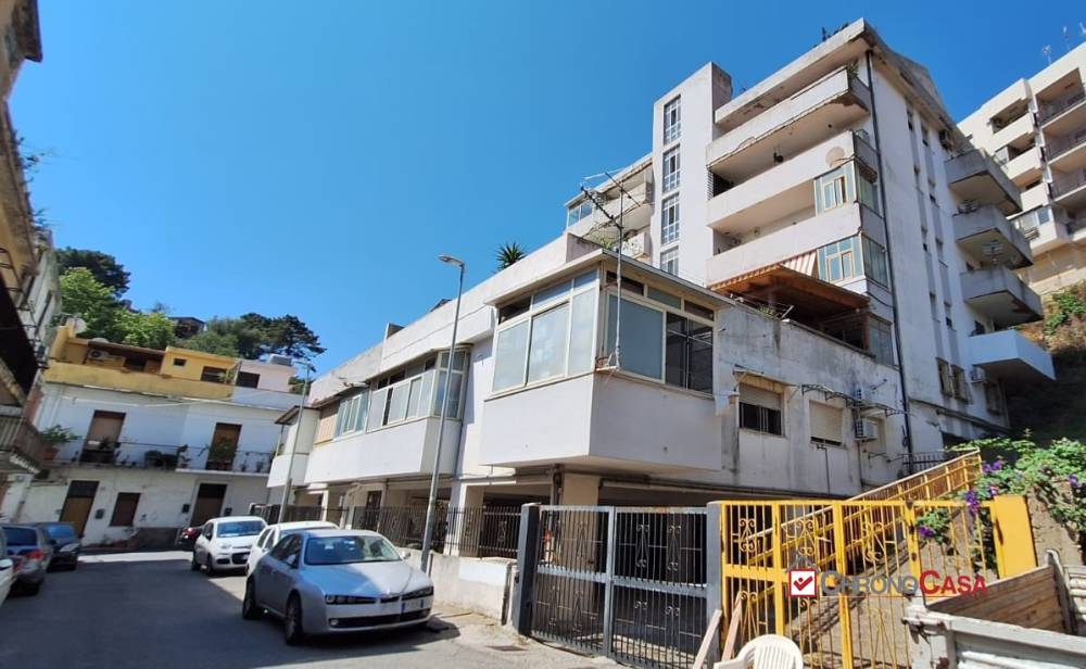 appartamento in vendita a Messina in zona Centro Storico