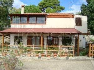casa semindipendente in vendita a Messina in zona Santa Margherita