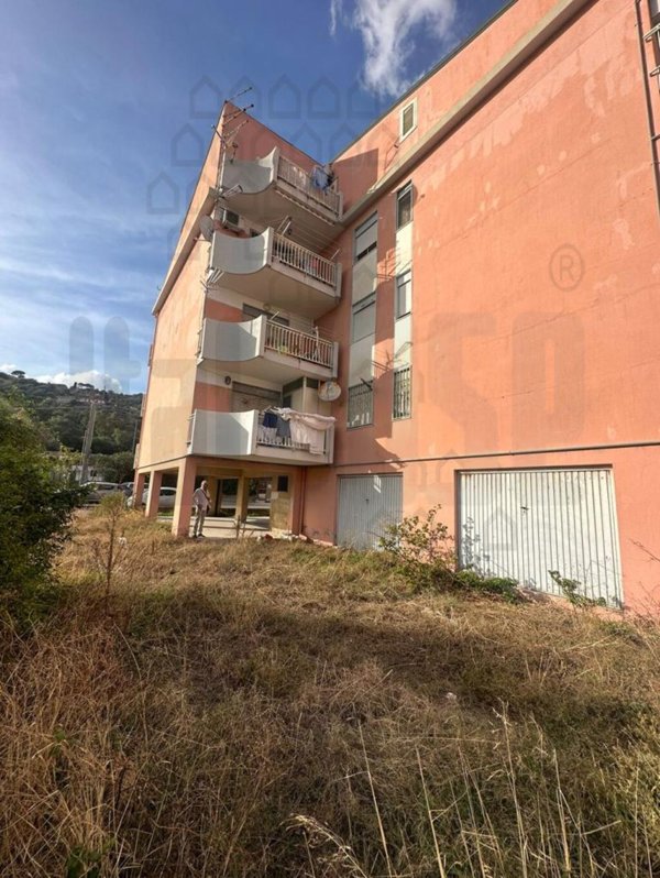 appartamento in vendita a Messina in zona Mili Marina