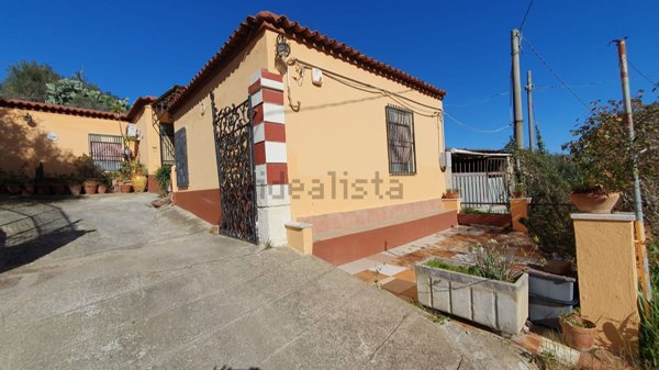 casa indipendente in vendita a Messina in zona Ganzirri