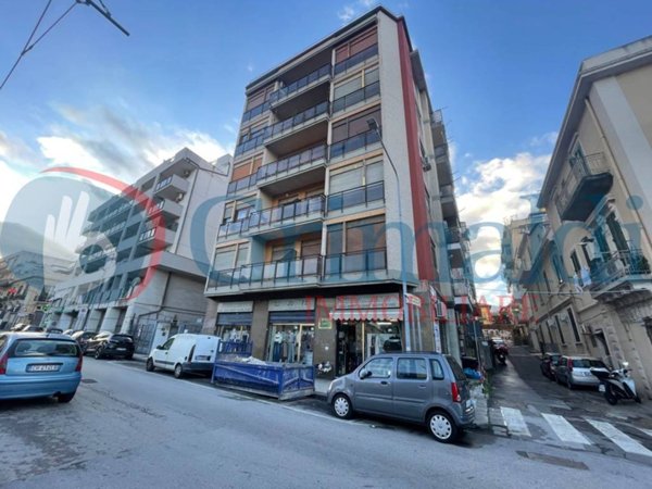 negozio in vendita a Messina