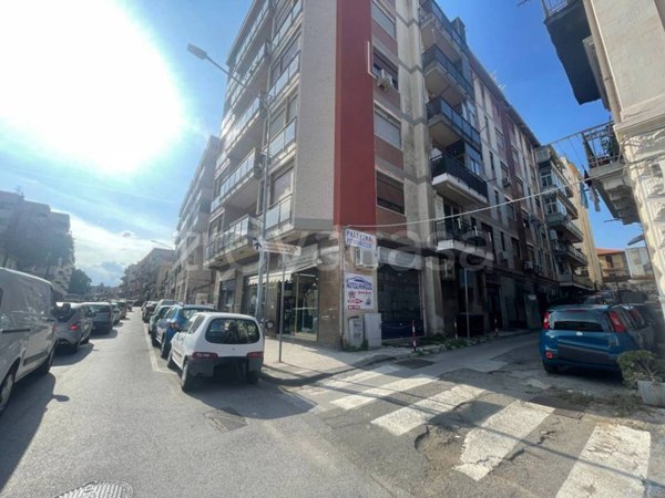 negozio in vendita a Messina