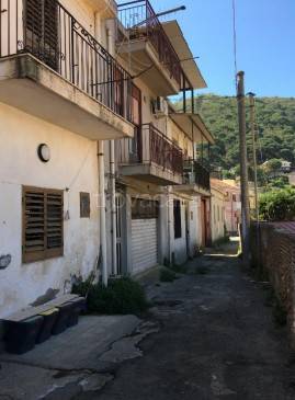 casa indipendente in vendita a Messina in zona Curcuraci