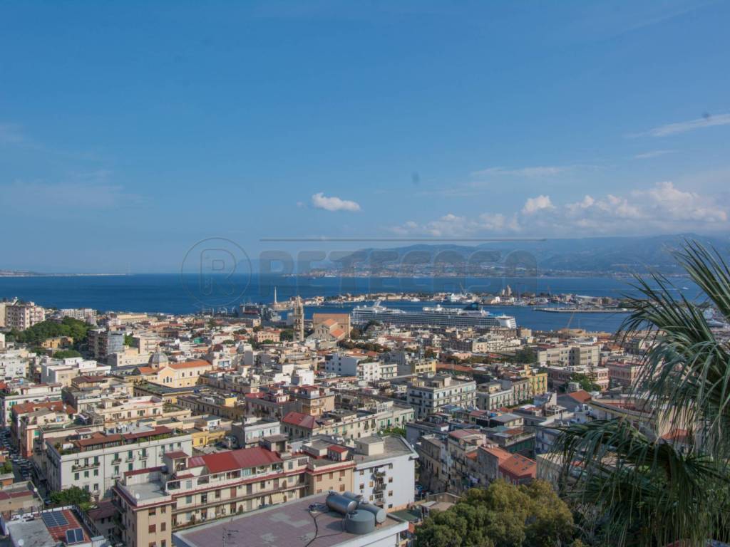 appartamento in vendita a Messina in zona Centro Storico