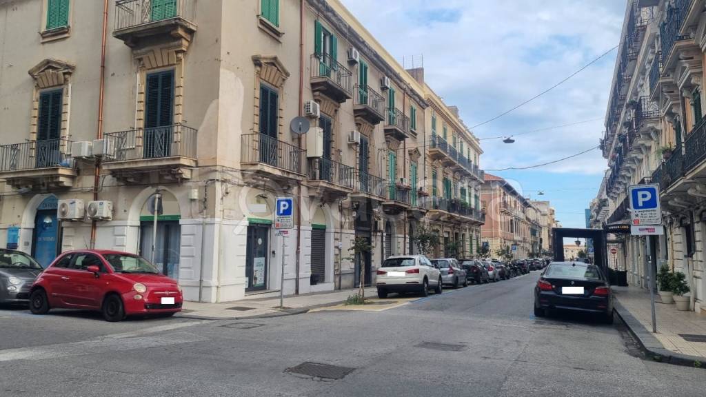 trivano in vendita a Messina in zona Centro Storico