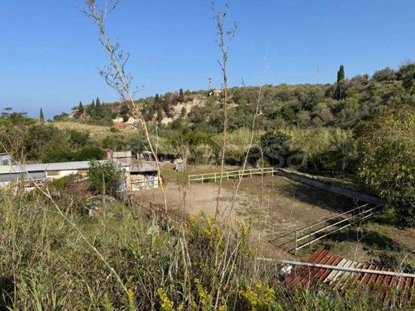 terreno agricolo in vendita a Messina in zona Gesso