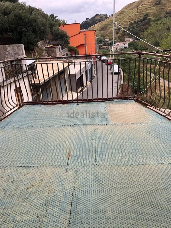 casa indipendente in vendita a Messina in zona San Filippo