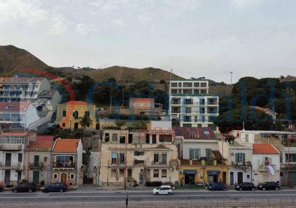 appartamento in vendita a Messina in zona Salice