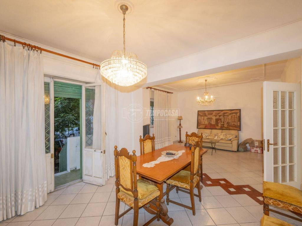 appartamento in vendita a Messina in zona Santissima Annunziata