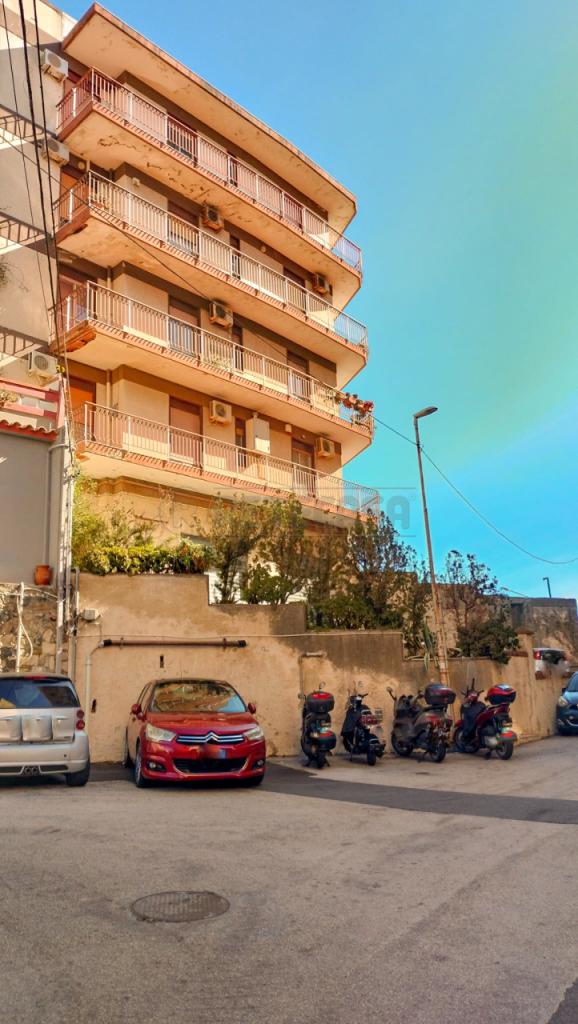 appartamento in vendita a Messina in zona Centro Storico