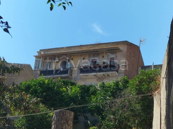 appartamento in vendita a Messina in zona Gazzi