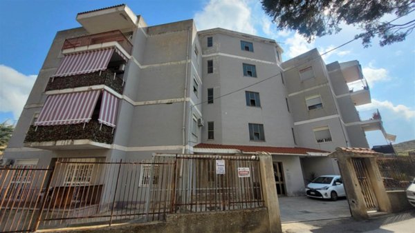 appartamento in vendita a Messina in zona Camaro