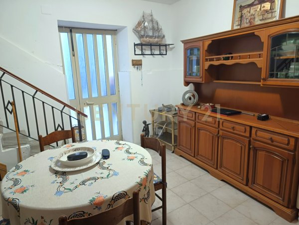 casa indipendente in vendita a Messina