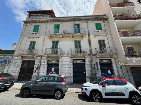 casa indipendente in vendita a Messina in zona Centro Storico
