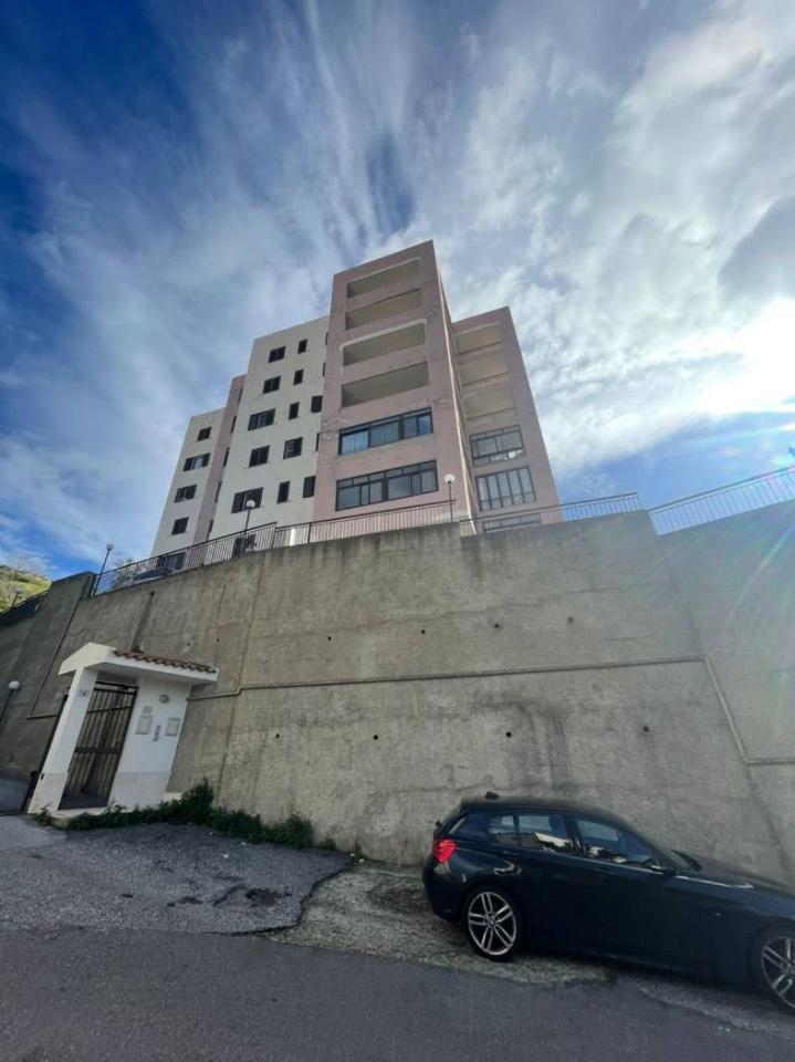 appartamento in vendita a Messina in zona Contesse