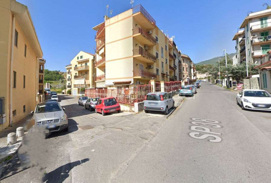 appartamento in vendita a Messina in zona Mili Marina