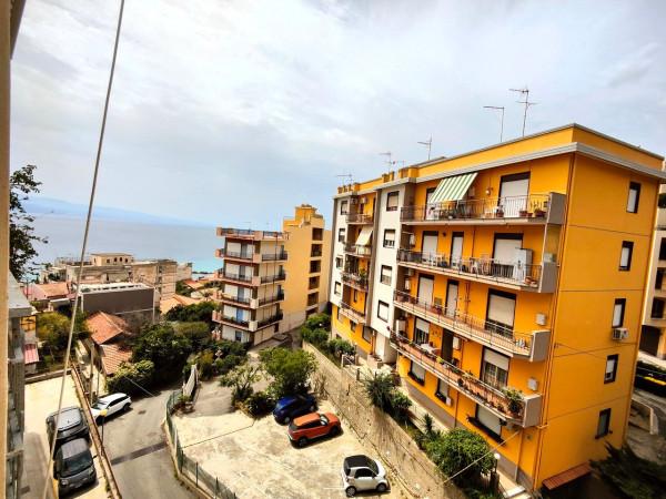 appartamento in vendita a Messina in zona Paradiso