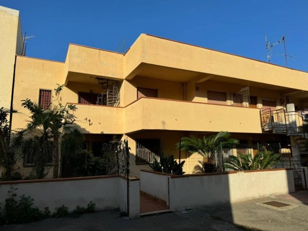 casa indipendente in vendita a Messina in zona Spartà