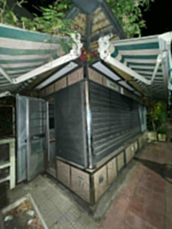 negozio in vendita a Messina in zona San Licandro