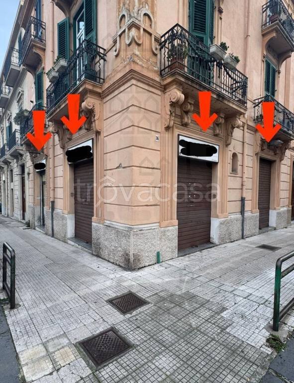 negozio in vendita a Messina