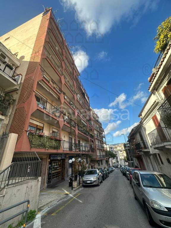 appartamento in vendita a Messina in zona Centro Storico