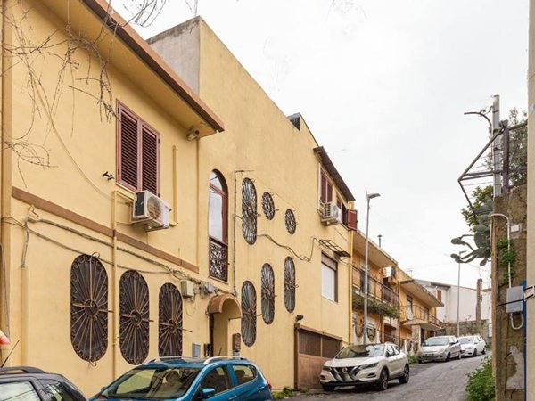 appartamento in vendita a Messina in zona Camaro