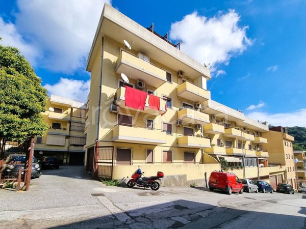 appartamento in vendita a Messina in zona Salice