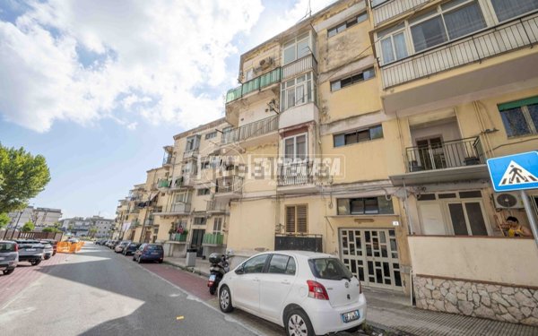appartamento in vendita a Messina in zona Gazzi