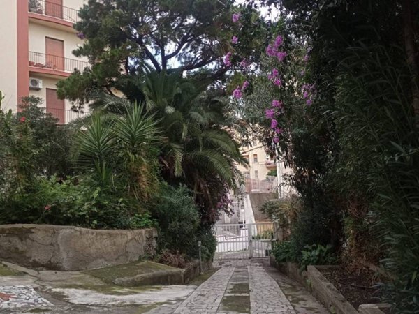 appartamento in vendita a Messina in zona Paradiso