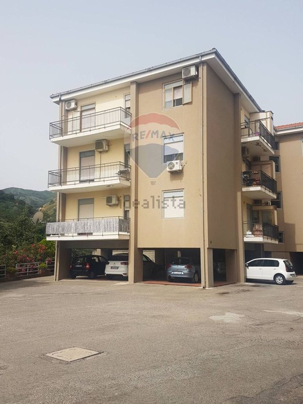 appartamento in vendita a Messina in zona Gazzi