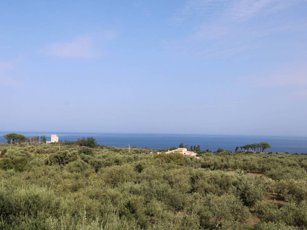 appartamento in vendita a Messina in zona Spartà
