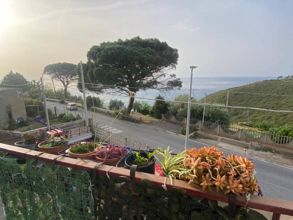 appartamento in vendita a Messina in zona Spartà