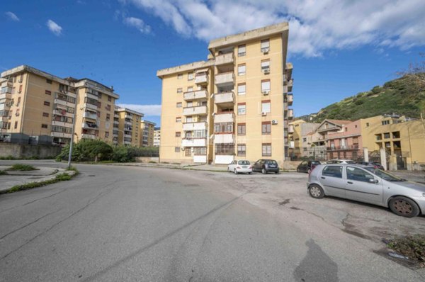 appartamento in vendita a Messina in zona Gazzi