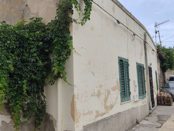 appartamento in vendita a Messina in zona Contesse