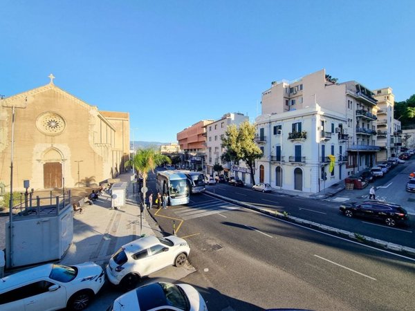 appartamento in vendita a Messina in zona Centro Storico