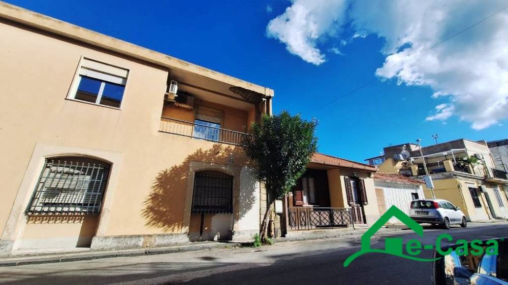 appartamento in vendita a Messina in zona Tremestieri