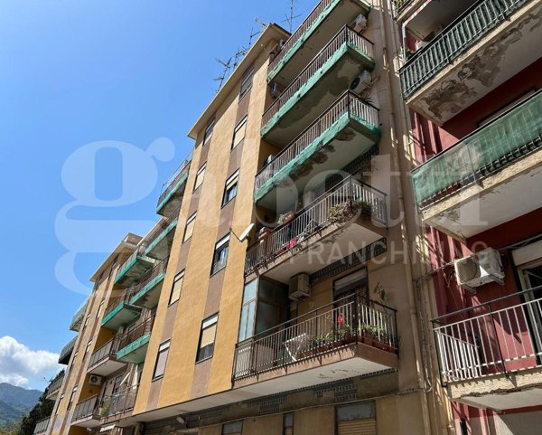 appartamento in vendita a Messina in zona Centro Storico