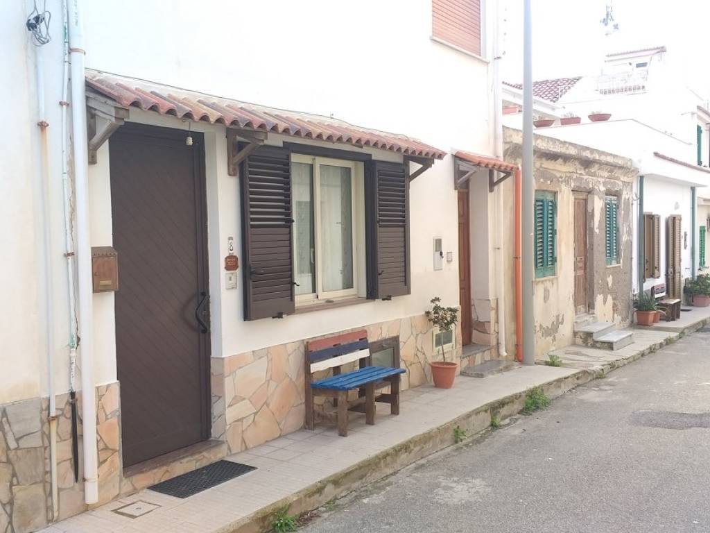 casa indipendente in vendita a Messina in zona Spartà