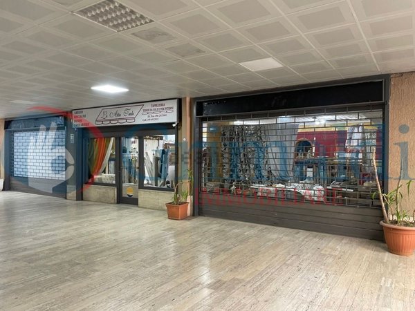 locale commerciale in vendita a Messina