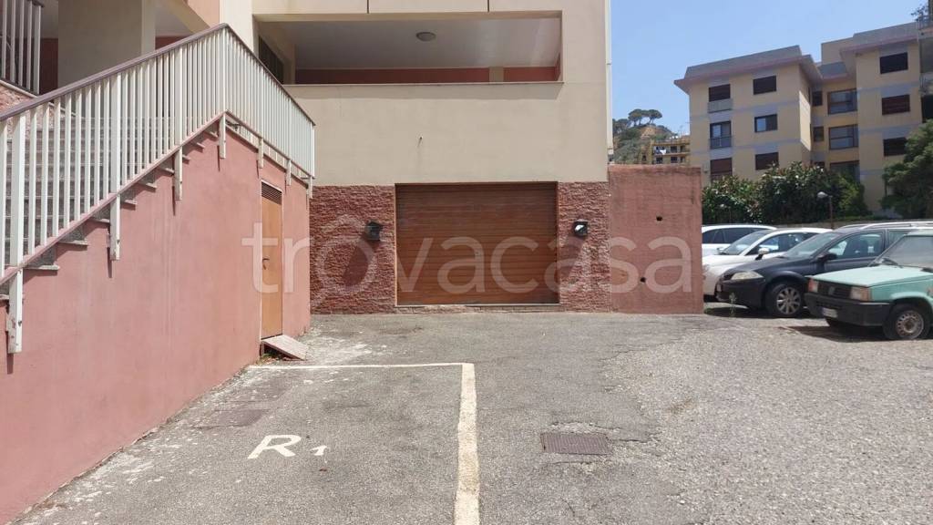 appartamento in vendita a Messina in zona Santissima Annunziata