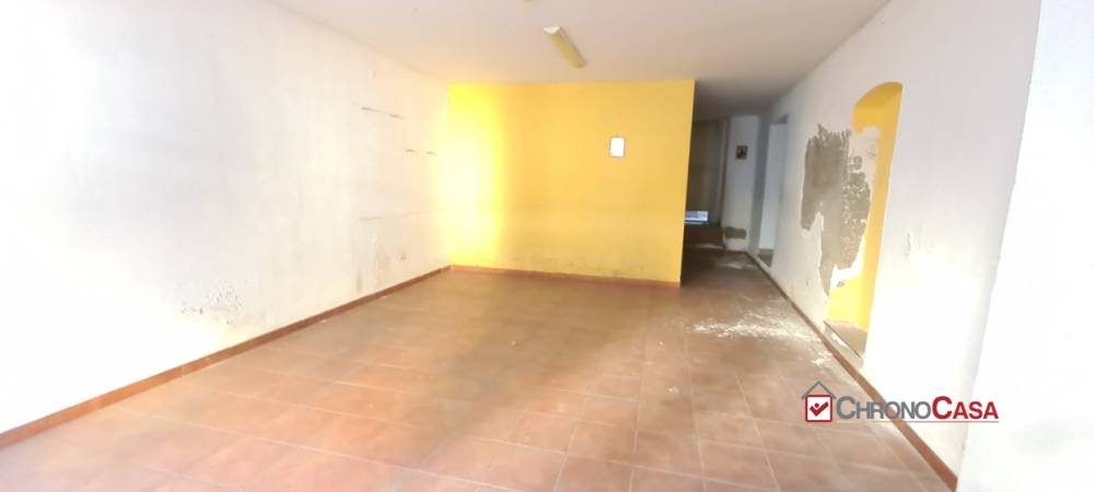negozio in vendita a Messina in zona Tremestieri