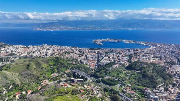 villa in vendita a Messina in zona San Filippo